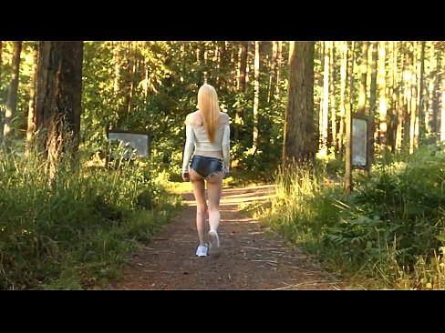 ❤️ Emakume ederra poliki mugitzen da, ez biluzik bideoa ❤ Kalitatezko pornoa gurean eu.dreamlandpassionfever.ru ❌️